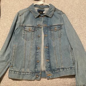 BDG/Urban Outfitters Light Wash Denim Jacket Medium